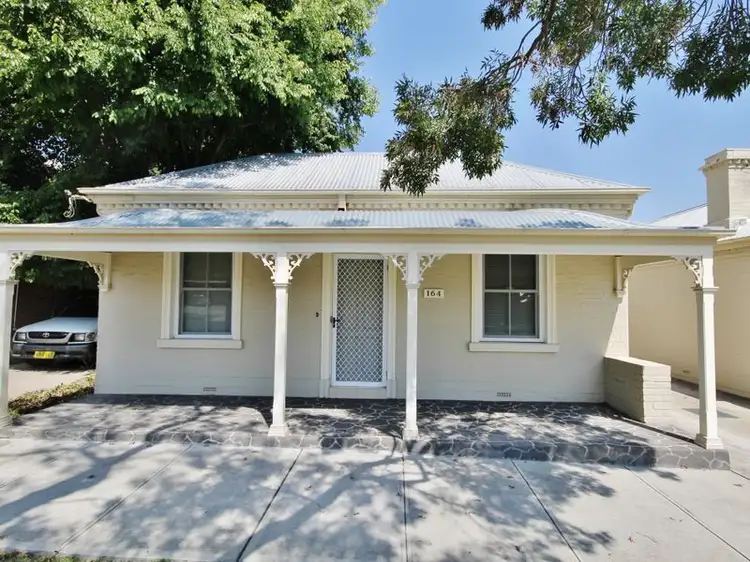 164 Piper Street, Bathurst NSW 2795