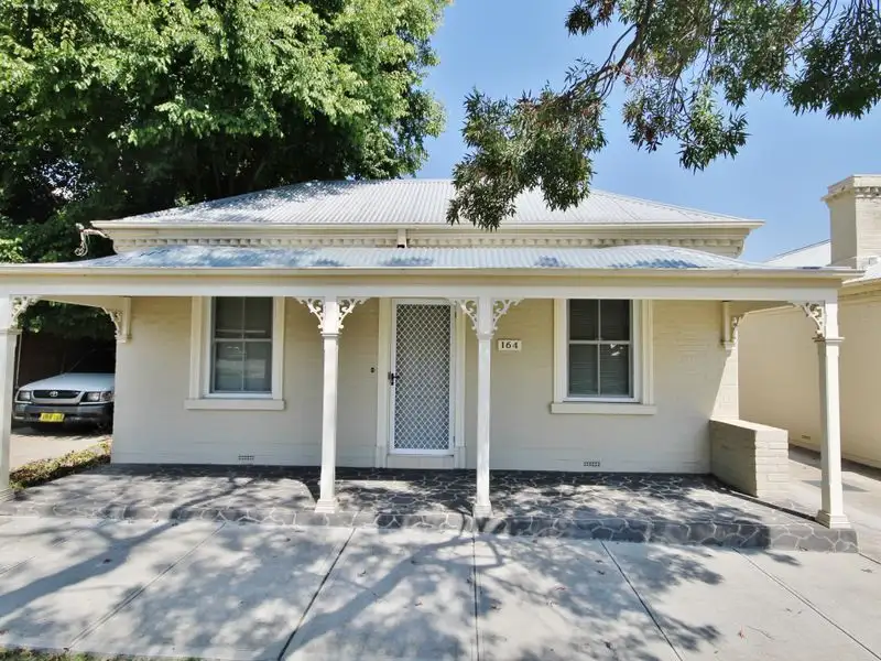 Main view of Homely house listing, 164 Piper Street, Bathurst NSW 2795