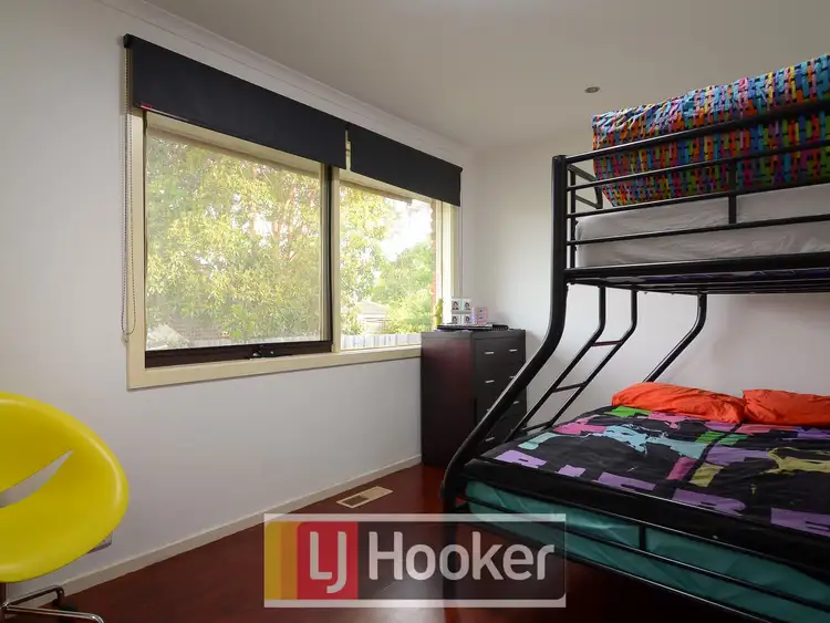 Seventh view of Homely house listing, 2 Weeden Crescent, Hallam VIC 3803