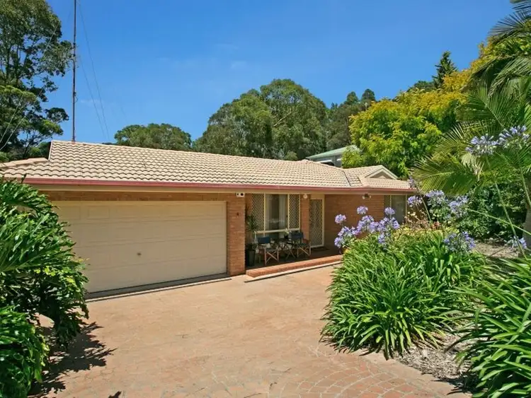 4 Lee Ann Crescent, Belmont NSW 2280