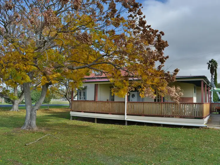 4 Cypress Street, Killarney QLD 4373