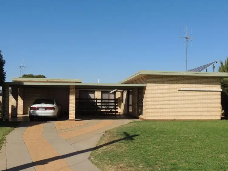 10 Smith Street, Woorinen South VIC 3588