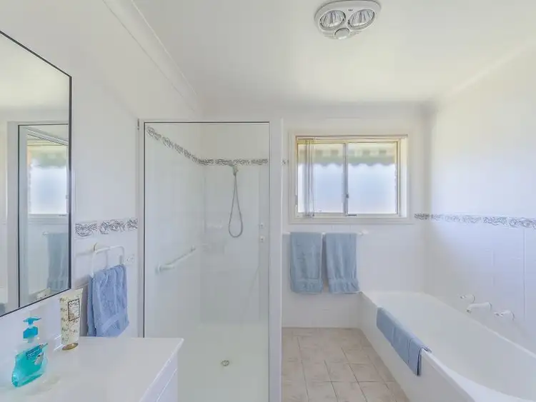 Sixth view of Homely unit listing, 3/13 Casuarina Close, Cowra NSW 2794