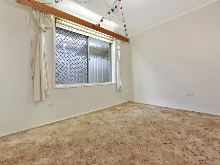 Fifth view of Homely house listing, 2 Jennifer Drive, Morphett Vale SA 5162