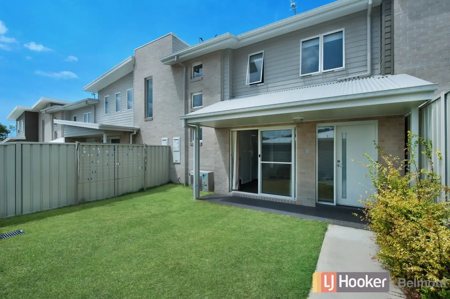 Main view of Homely townhouse listing, 18/247 Warners Bay Road, Mount Hutton NSW 2290