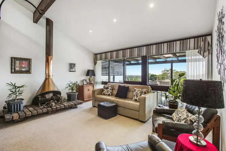 56 Promenade Avenue, Bateau Bay NSW 2261