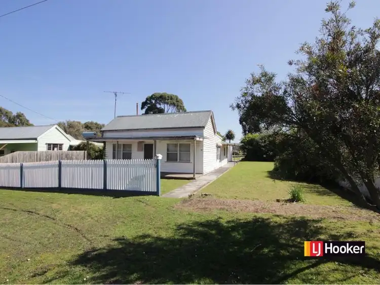 26 Caledonian Crescent, Wonthaggi VIC 3995