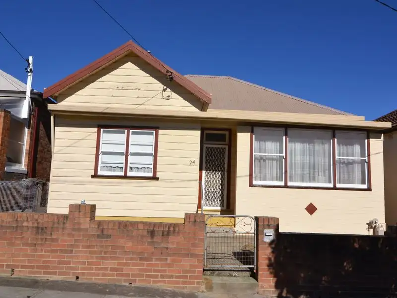 Main view of Homely house listing, 24 Spooner Street, Lithgow NSW 2790