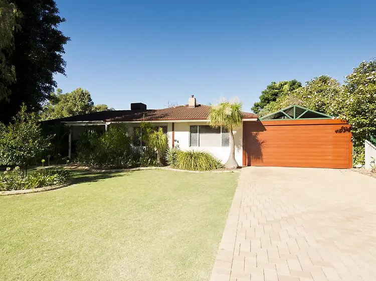 22 Acacia Road, Maida Vale WA 6057