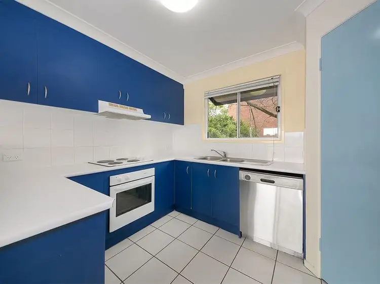 Third view of Homely townhouse listing, 2/11 Helles Street, Moorooka QLD 4105