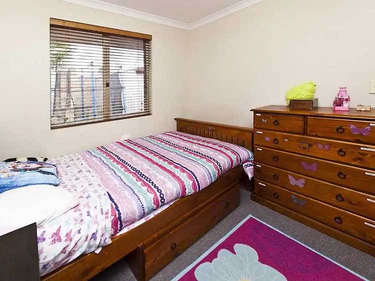 Seventh view of Homely house listing, 9 Marie Court, Atwell WA 6164