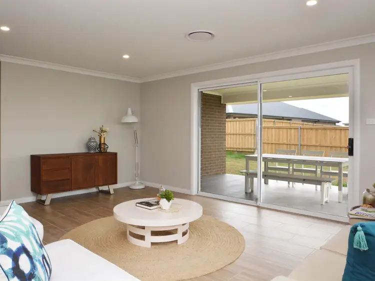 Sixth view of Homely house listing, 14 Threadtail Street, Chisholm NSW 2322