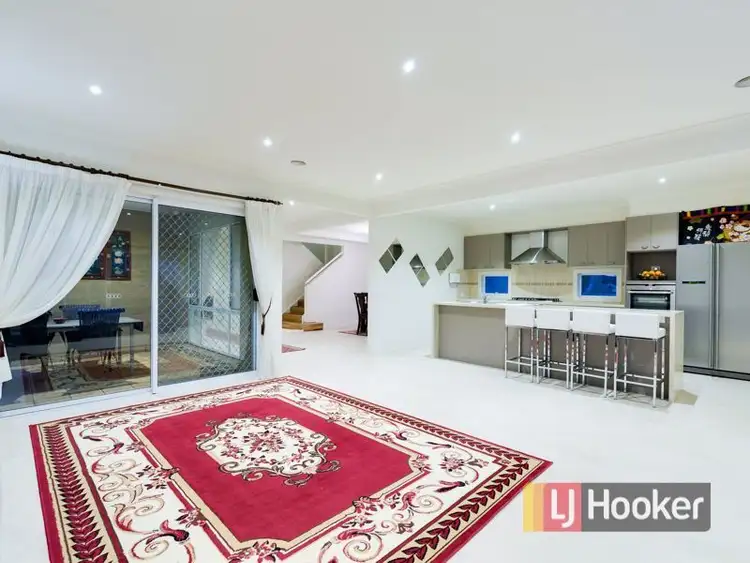 Seventh view of Homely house listing, 6 Florio Close, Berwick VIC 3806