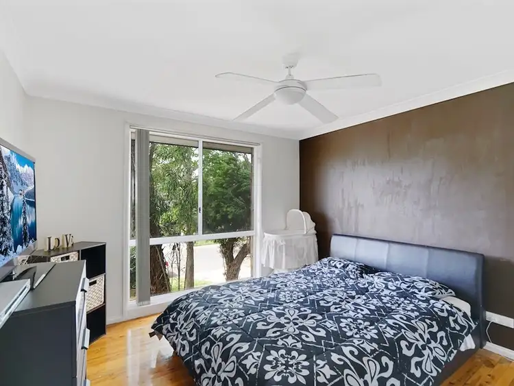 Fifth view of Homely house listing, 16 Harcourt Place, Eagle Vale NSW 2558