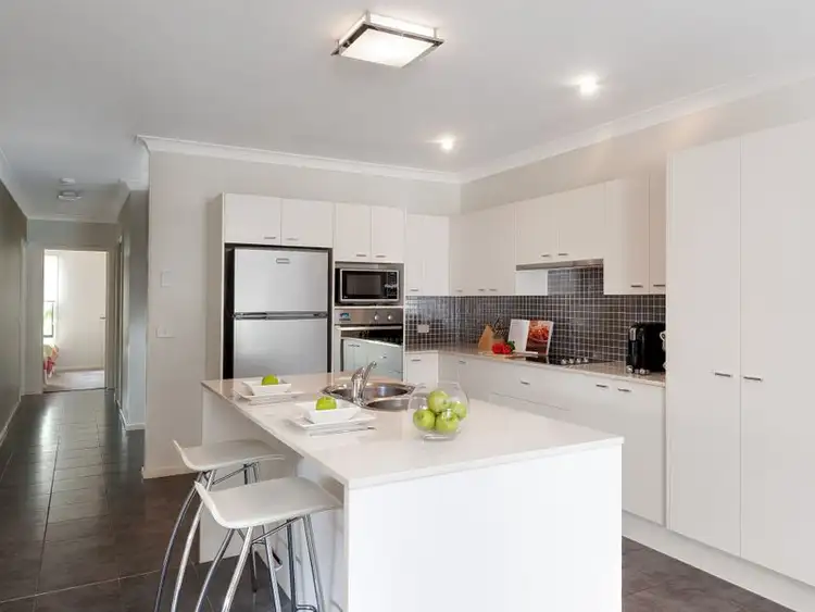 Fifth view of Homely unit listing, 3/5 - 7 Golf Avenue, Mollymook NSW 2539