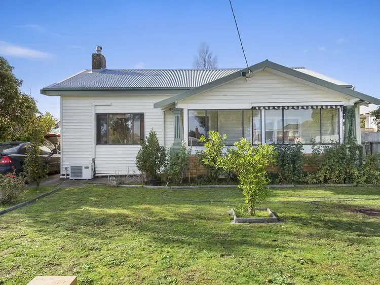 68 Sinclair Street, Colac VIC 3250