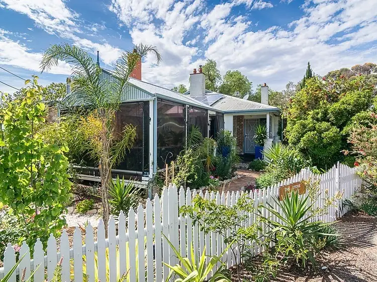 1 Sunter Street