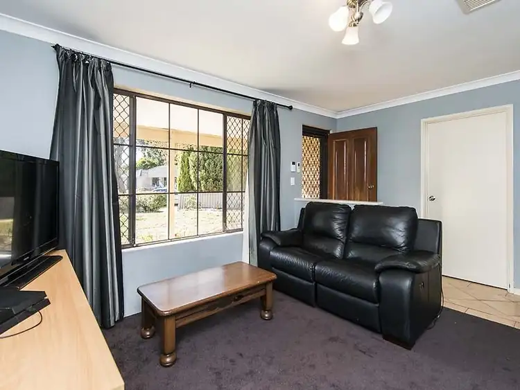 Third view of Homely house listing, 6 Hawk Court, High Wycombe WA 6057