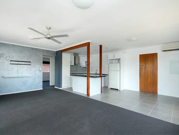 Fifth view of Homely unit listing, 4/2 Twenty Sixth Avenue, Palm Beach QLD 4221