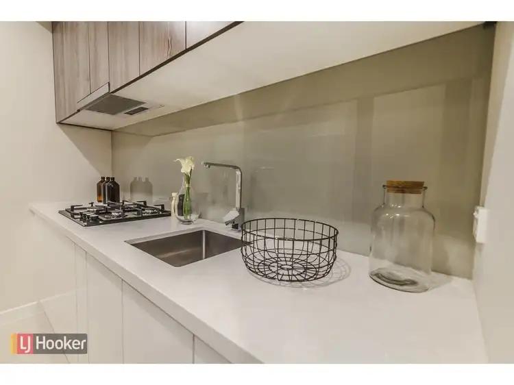 Seventh view of Homely house listing, 5 Montalto Street, Craigieburn VIC 3064