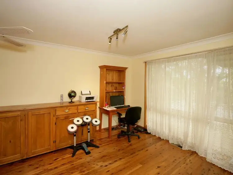 Sixth view of Homely house listing, 5 Patey Close, Wagga Wagga NSW 2650