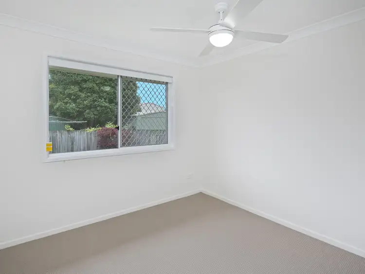 Seventh view of Homely villa listing, 2/19 Victor Street, Birkdale QLD 4159