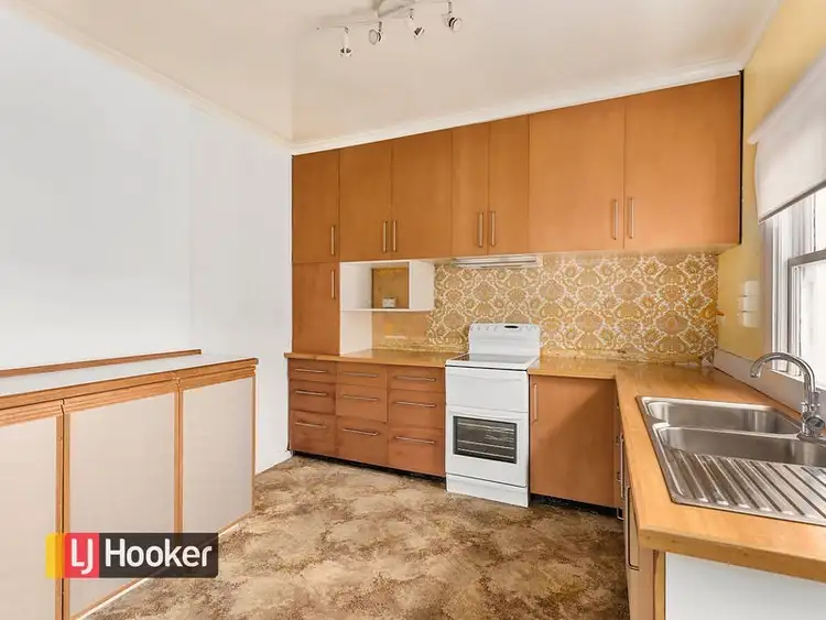 Fourth view of Homely house listing, 8 Mark Street, Hillcrest TAS 7320