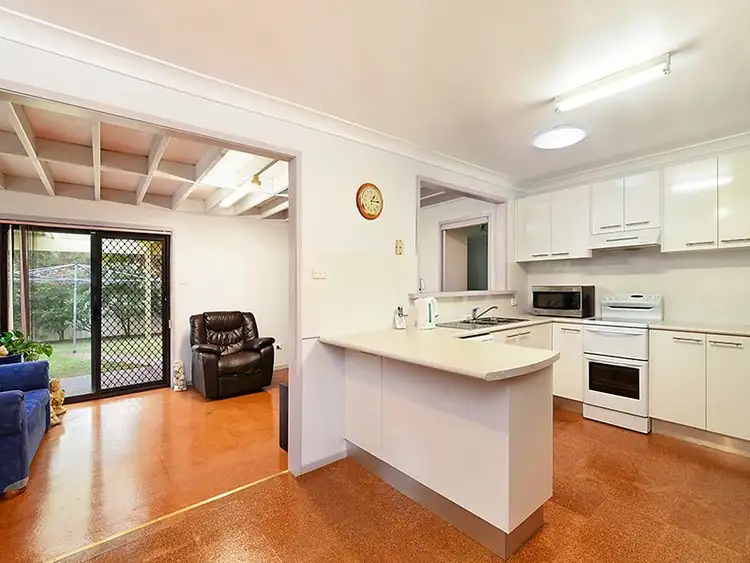 49 Delia Avenue, Budgewoi NSW 2262