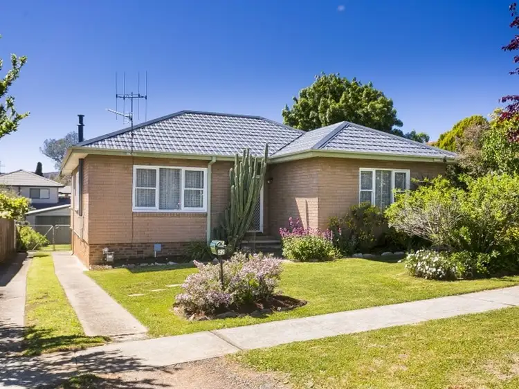 22 McIntosh Street, Queanbeyan NSW 2620