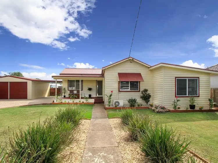 2 Blyth Street, Maffra VIC 3860