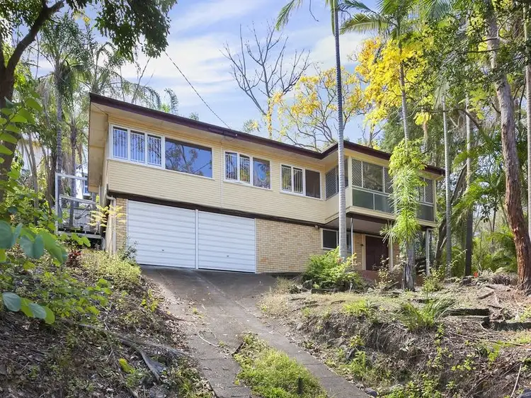 33 Byambee Street, Kenmore QLD 4069