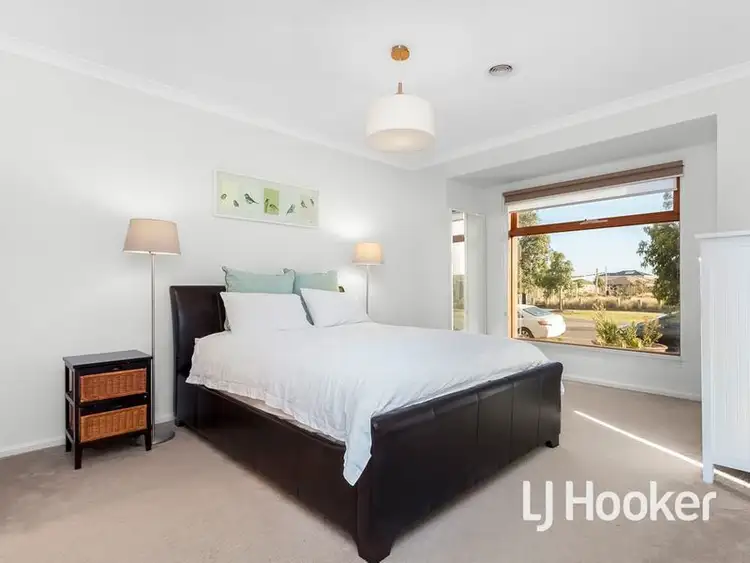 Seventh view of Homely house listing, 321 Saltwater Promenade, Point Cook VIC 3030