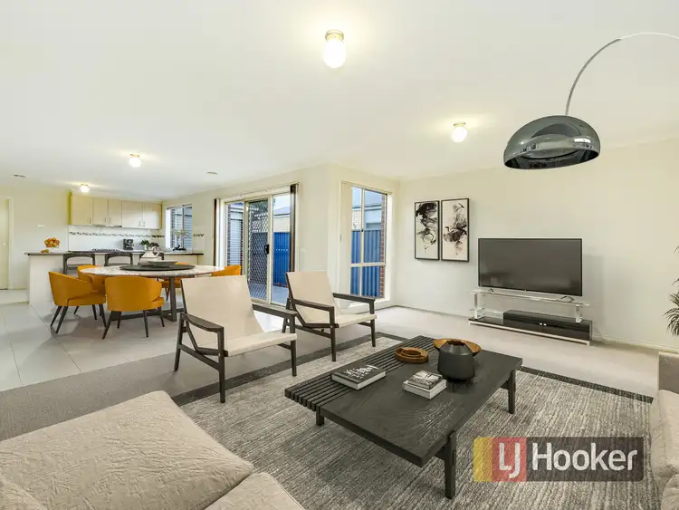 Sixth view of Homely house listing, 13 Dianella Close, Pakenham VIC 3810