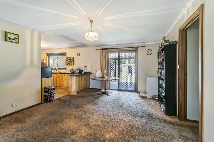 Fifth view of Homely house listing, 9 Lorraine Avenue, Para Vista SA 5093