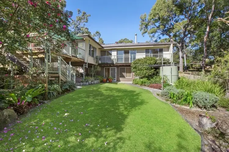 24 Wandella Ave, Bateau Bay NSW 2261