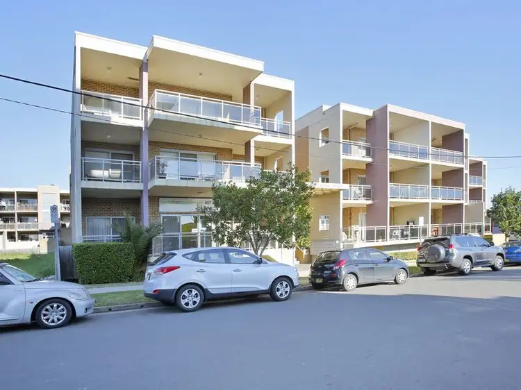 42/7-9 King Street, Campbelltown NSW 2560