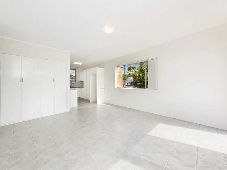 Fourth view of Homely unit listing, 2/9 Cadell Street, Toowong QLD 4066