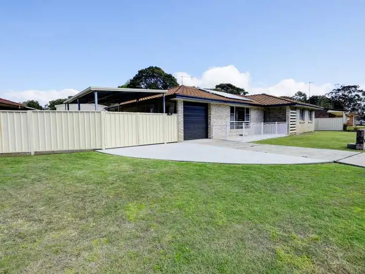 27 Goldens Road