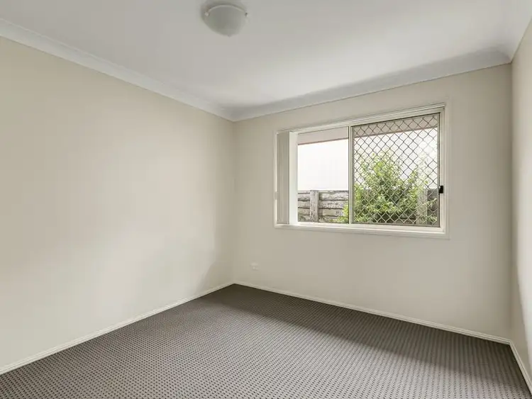Fifth view of Homely unit listing, 1/8 Souzys Court, Labrador QLD 4215