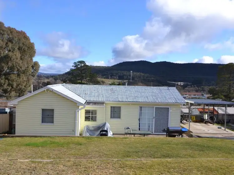 20 James Parade, Wallerawang NSW 2845
