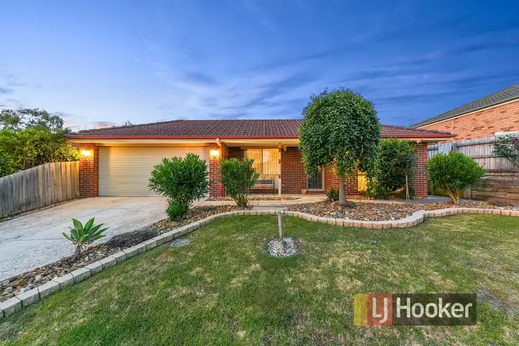 24 Jarrah Court, Pakenham VIC 3810
