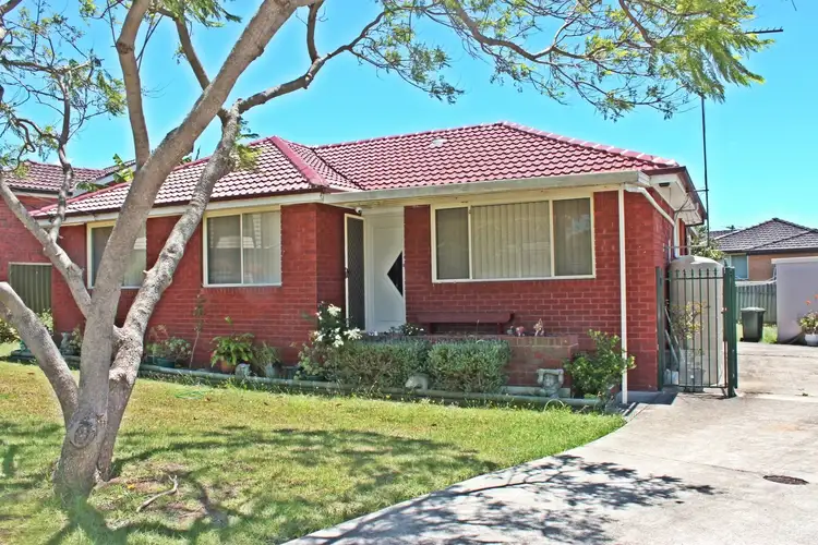 Main view of Homely house listing, 6 Selwyn Place, Fairfield West NSW 2165