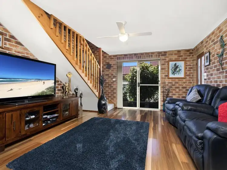 Fourth view of Homely townhouse listing, 2/15 Vincent Street, Coffs Harbour NSW 2450