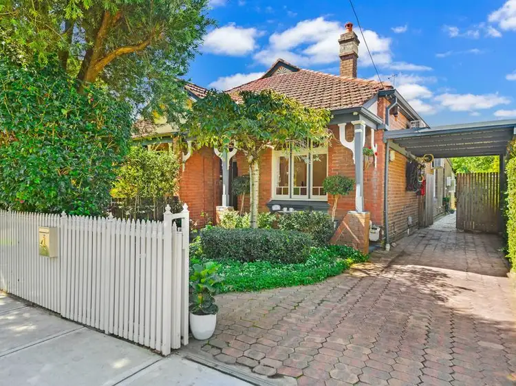 4 Carshalton Street, Croydon NSW 2132