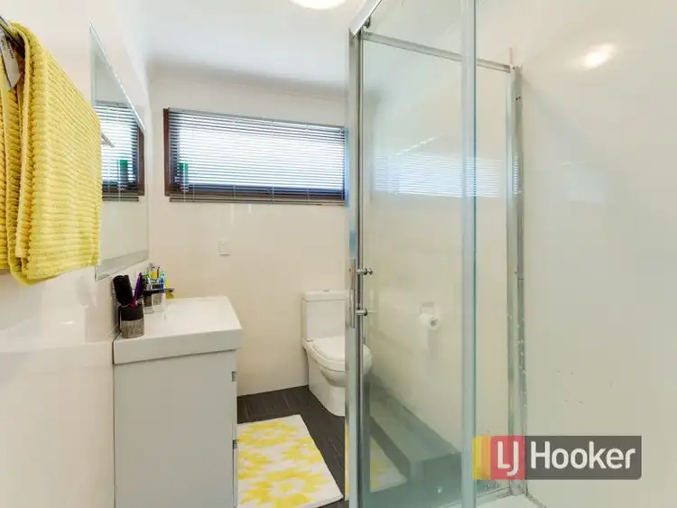 Sixth view of Homely house listing, 4 Chester Court, Endeavour Hills VIC 3802