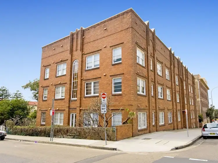Main view of Homely unit listing, 11/7 Beach Road, Bondi Beach NSW 2026