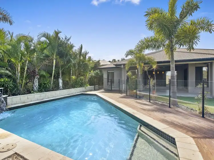 37 Angourie Crescent, Pacific Pines QLD 4211