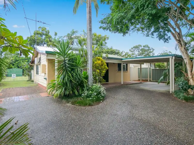6 Sheena Street, Wellington Point QLD 4160