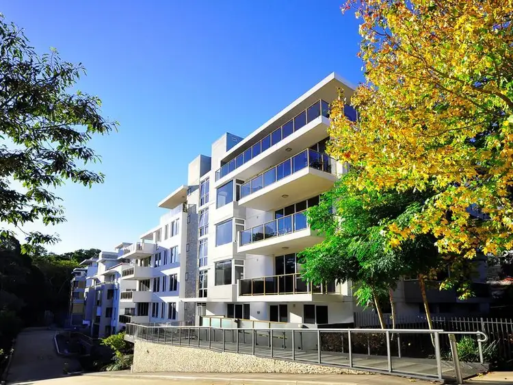 602/12 Avon Road, Pymble NSW 2073