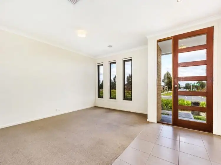 Second view of Homely house listing, 25 Lithgow Street, Beveridge VIC 3753